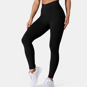 NWT HALARA leggings